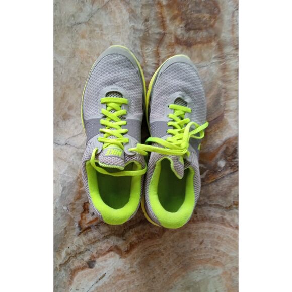 Nike | Shoes | Nike Lunarswift 4 Size 75 Light Bone Gray And  Nike LunarSwift Women\'s Size 7.5 gray/ green Sneakers